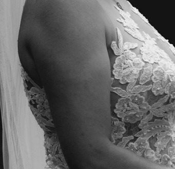 Schwarz weißes Brautkleid